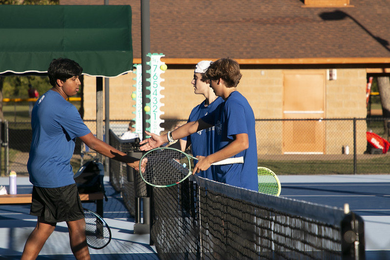 Middle School Tennis Kicks Off the Season - Grace Community School